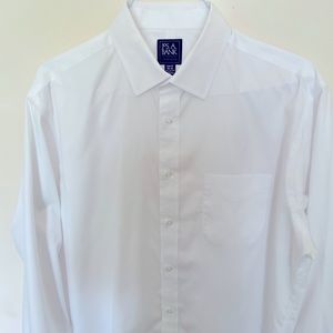 Only worn ONCE Jos A Banks Travel Slim Fit Dress Shirt for Cuff Link